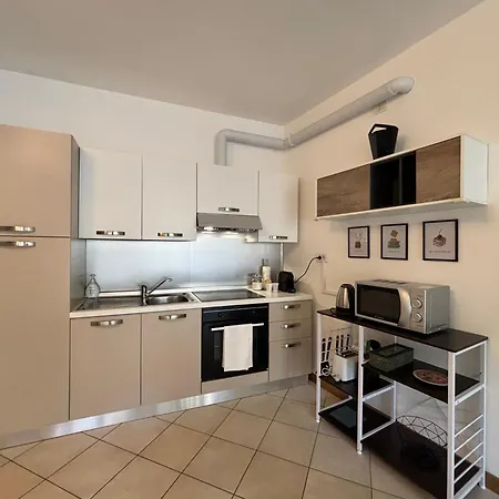 Sunrise On The - Larihome A59 Apartament Musso
